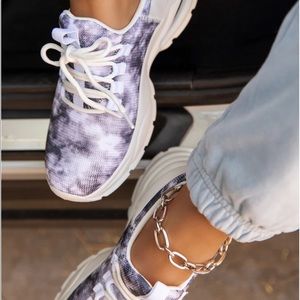 Tie Dye Sneaker
